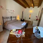 酒店 Della Pieve Pievebovigliana
