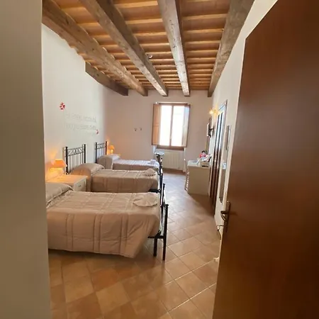 Della Pieve فندق *