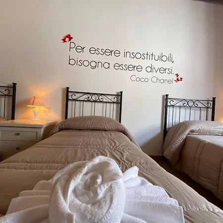 Della Pieve فندق