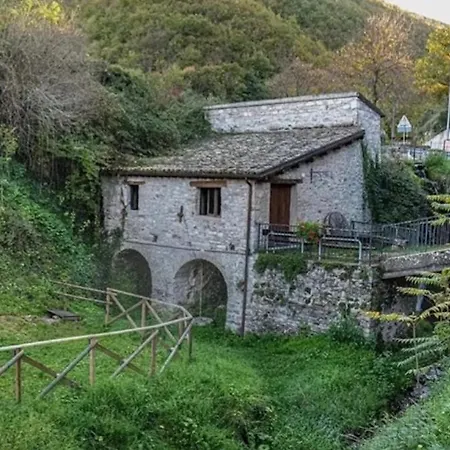 Della Pieve * Pievebovigliana